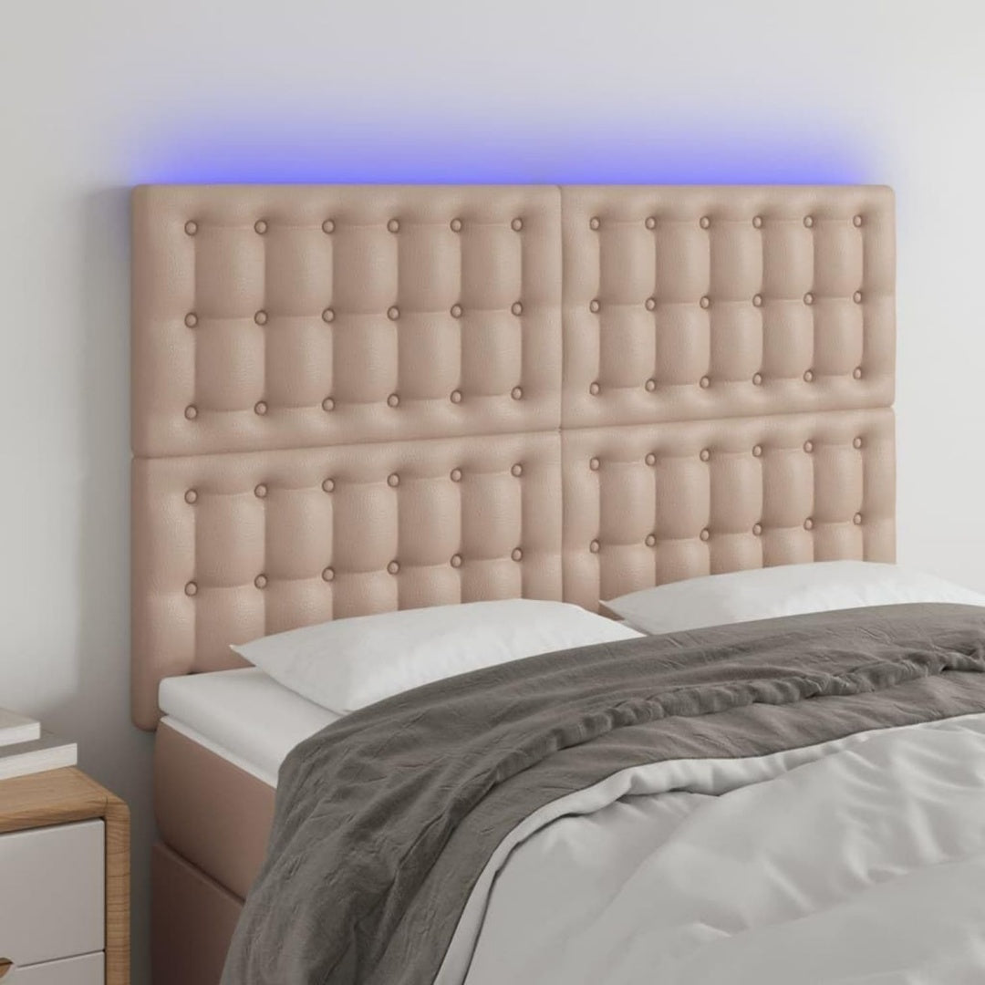 Das Kopfteil zeigt sich in Beige