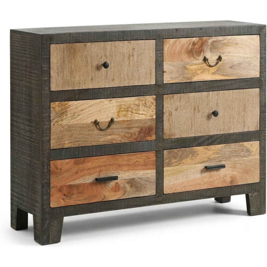 Das Sideboard verbindet seine Form mit Massivholz und Mangoholz